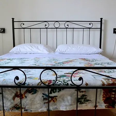 Bed & Breakfast B&B Le Terrazze Di Xara 2*